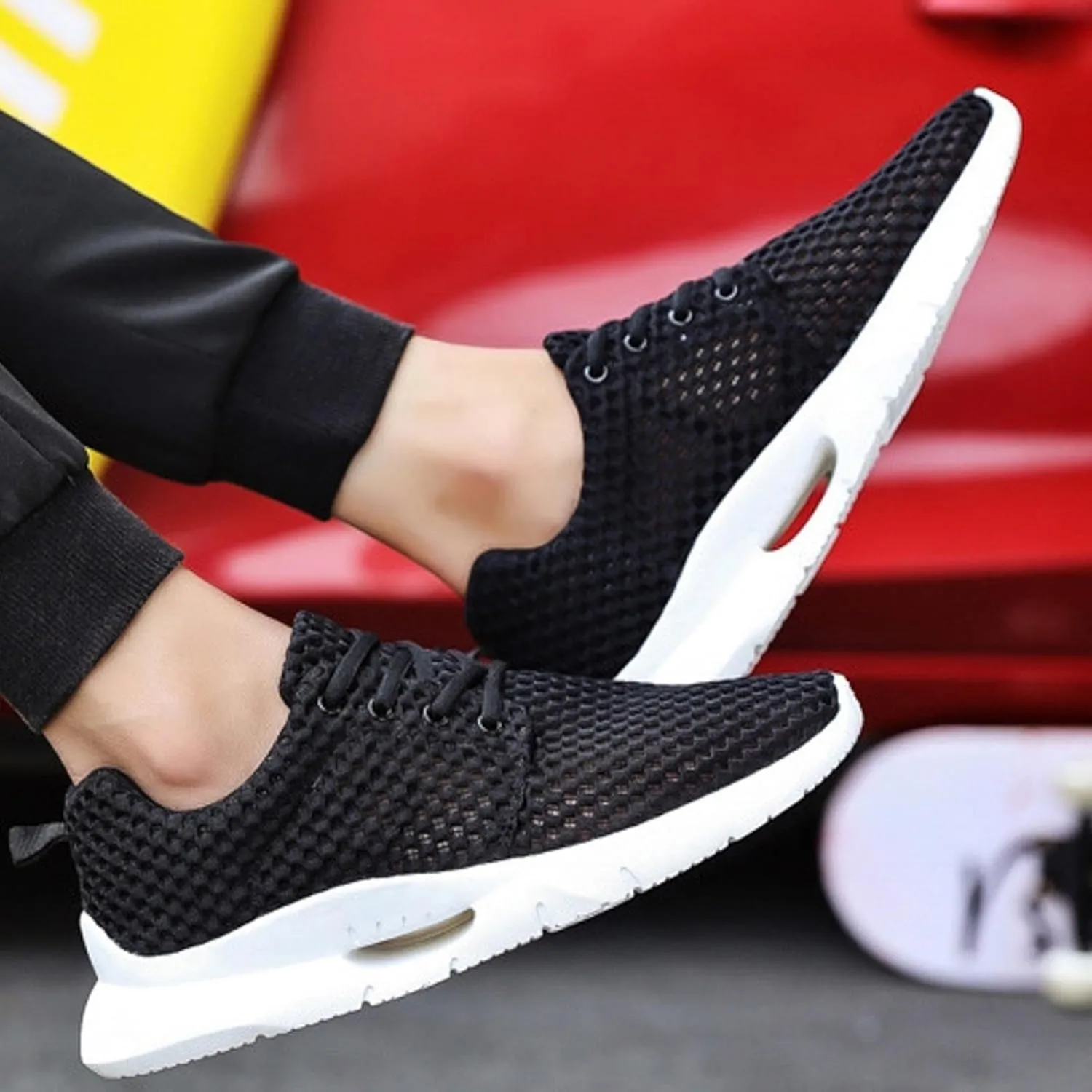 Casual Walking Shoes Men's Breathable and Comfortable Soft Sole Comfortable Sneakers