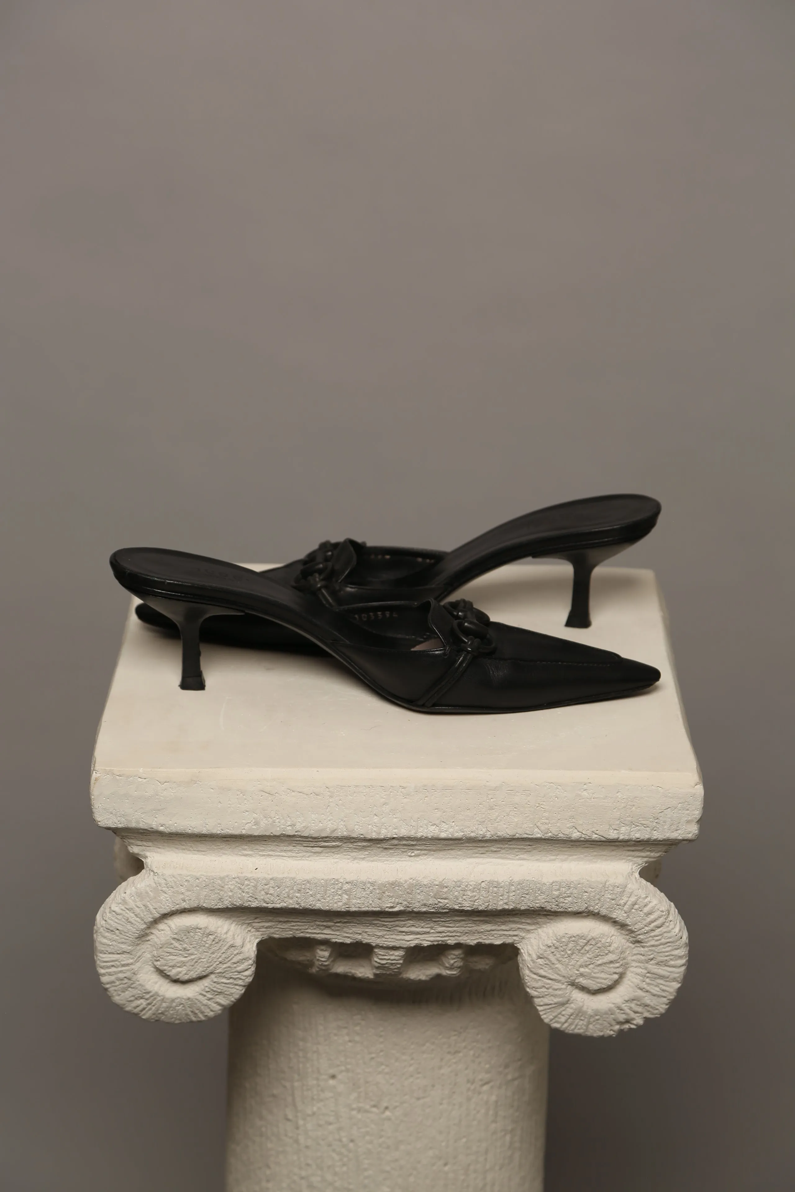 GUCCI Mules Black