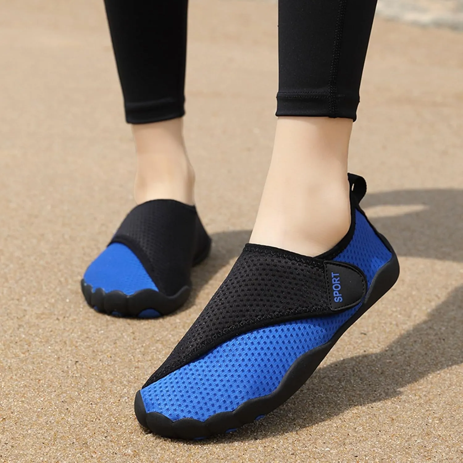 Lightweight Walking Shoes River Tracing Shoes for Women Breathable Swimming Diving Shoes Wading Five Women's