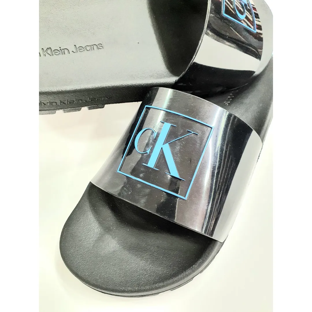 Ruck Slide Monogram Rubber