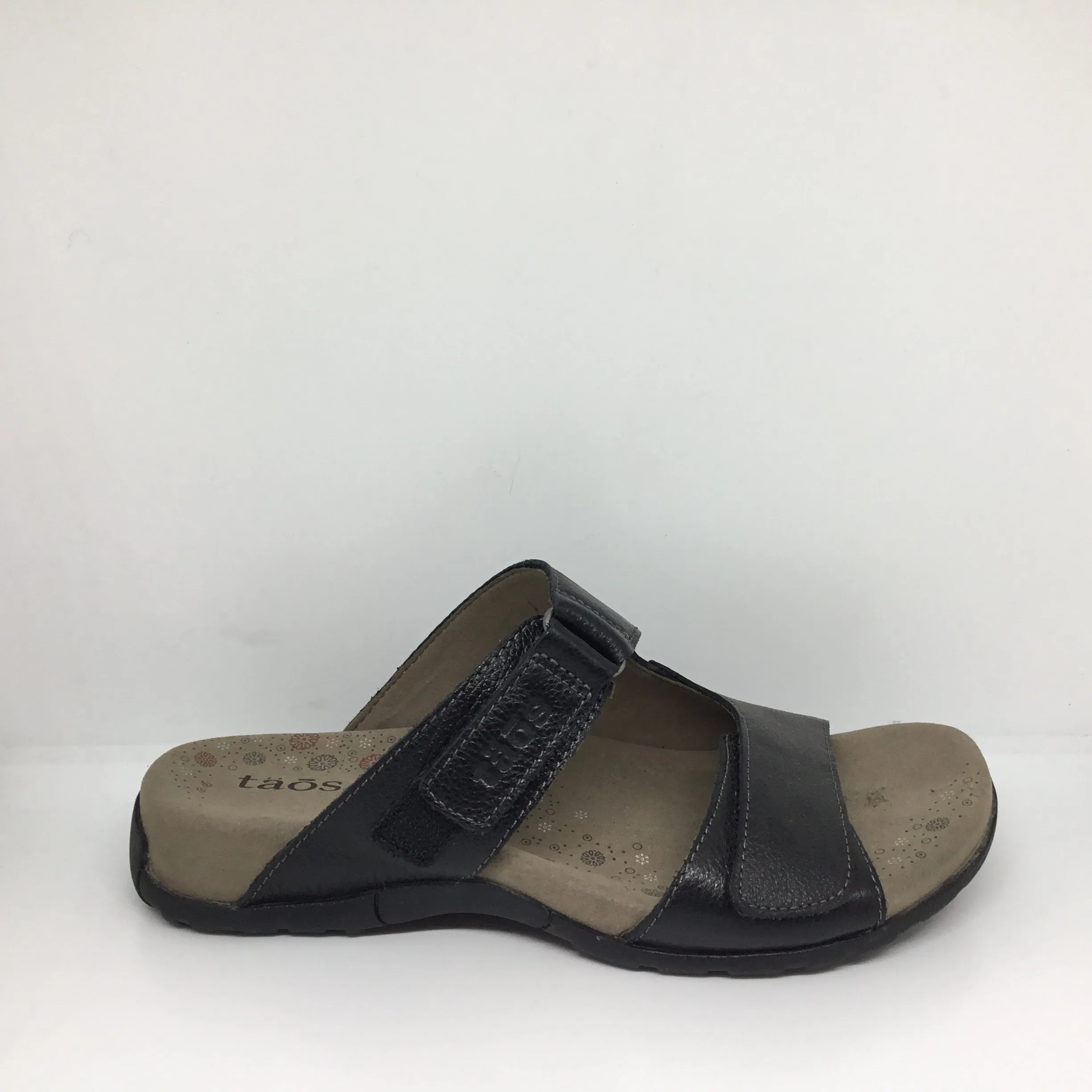 Taos Habana Leather Slide ~ Honey (SOLD OUT)  ~ Black size 6 and size 8 available